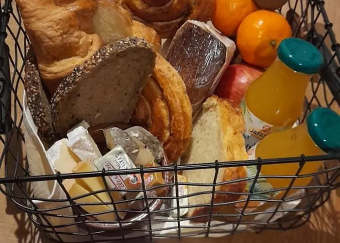 Chez Madeleine Jaignes